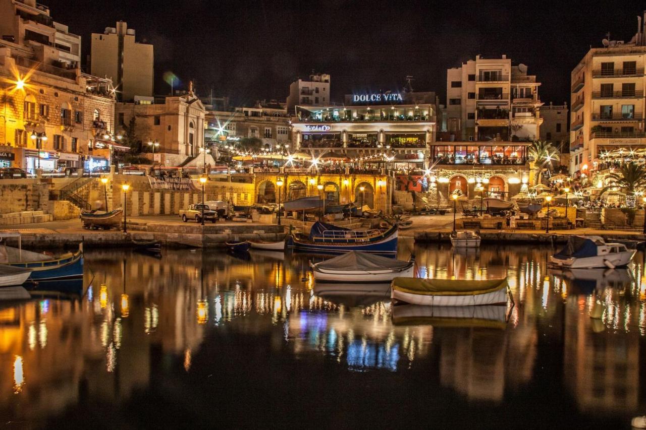 Marvellous Apartment With Valletta And Harbour Views Sliema Kültér fotó