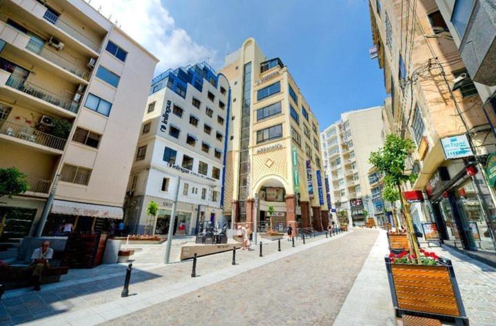 Marvellous Apartment With Valletta And Harbour Views Sliema Kültér fotó