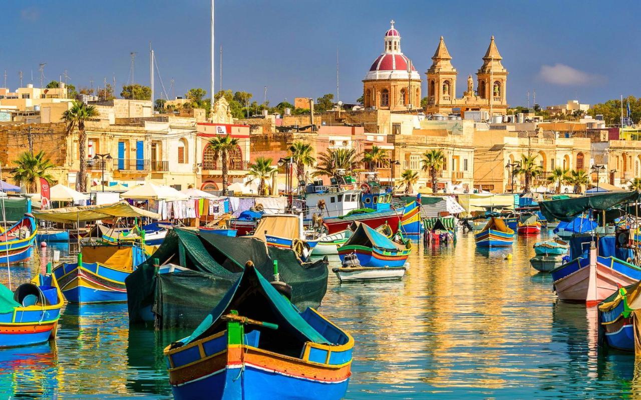 Marvellous Apartment With Valletta And Harbour Views Sliema Kültér fotó