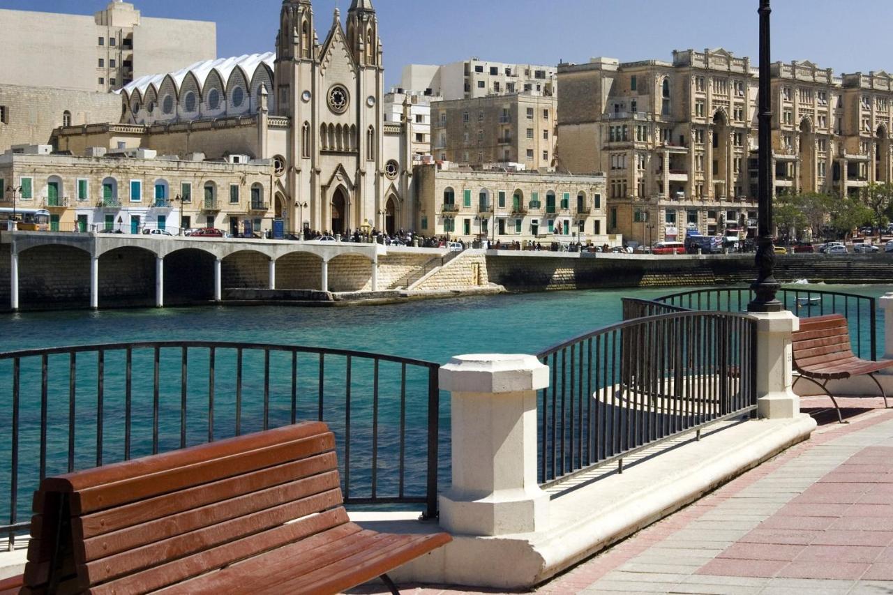 Marvellous Apartment With Valletta And Harbour Views Sliema Kültér fotó